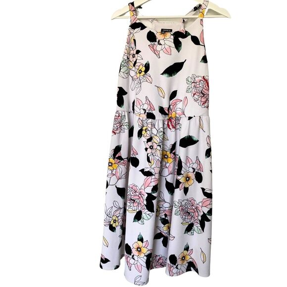 Torrid Wms Size 1X Textured Knit Floral Print Skater Flare Dress - Picture 1 of 9